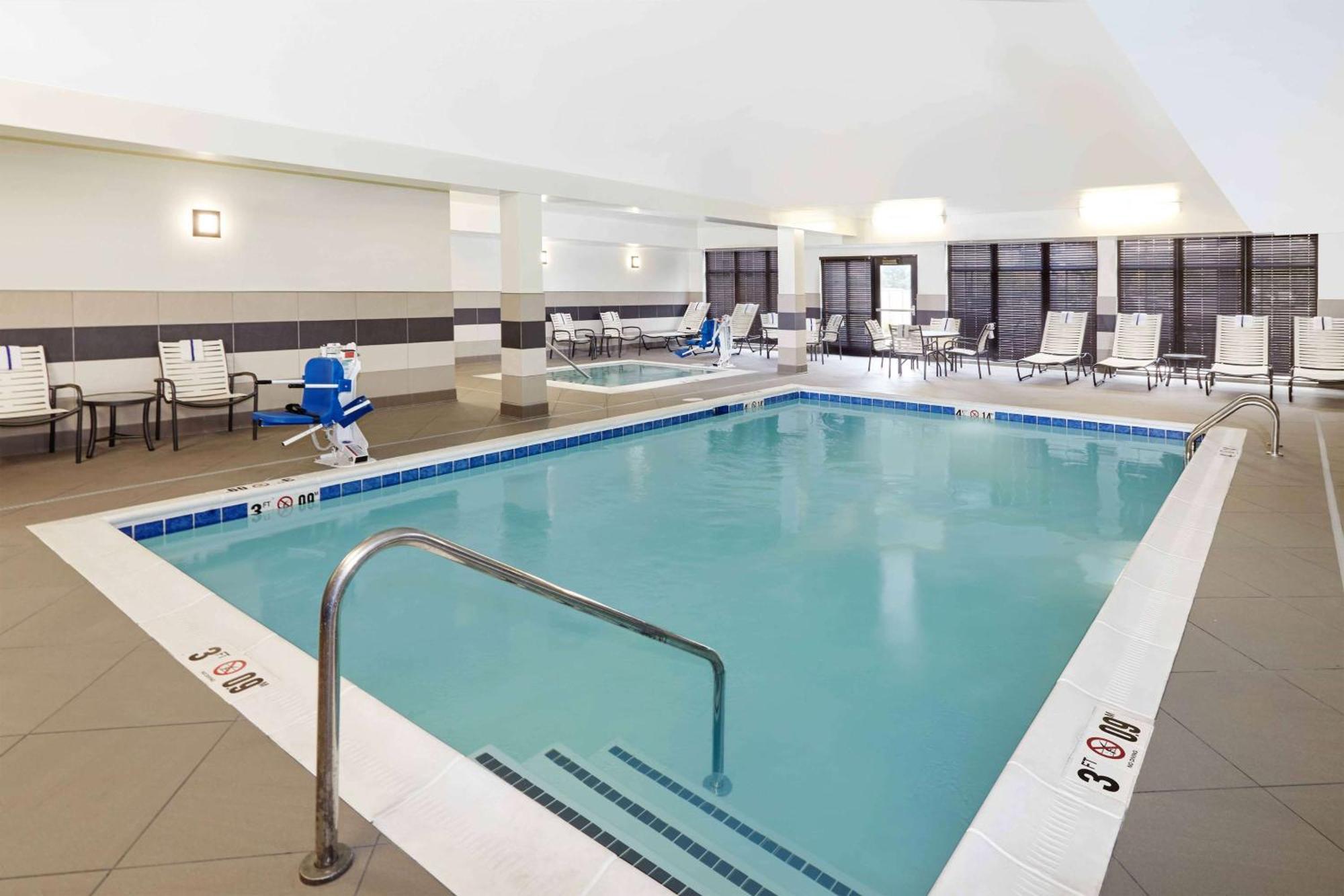 Homewood Suites By Hilton Munster Eksteriør bilde